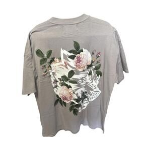 Civil Regime Gray Graphic Tee with Floral and Wolf Design